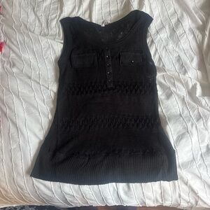 Black Sleeveless Knit Top